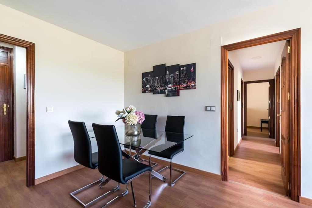 Miraflores Luxury Suites Sevilla Buitenkant foto