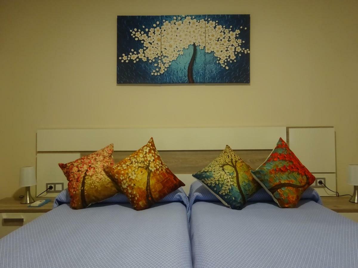 Miraflores Luxury Suites Sevilla Buitenkant foto